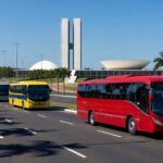 Frota de ônibus do transporte público em Brasília, ilustrando gastos de R$ 3 bilhões em 2025 no Distrito Federal.