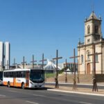 Ônibus gratuitos em Brasília para Via Sacra e eventos da Semana Santa.