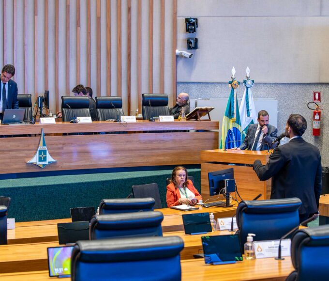 Câmara do DF aprova política de acolhimento humanizado para população em situação de rua