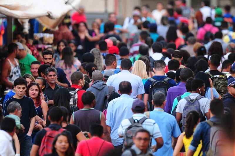 Pesquisa revela que 62,2% dos eleitores do DF ainda não escolheram candidato a deputado distrital