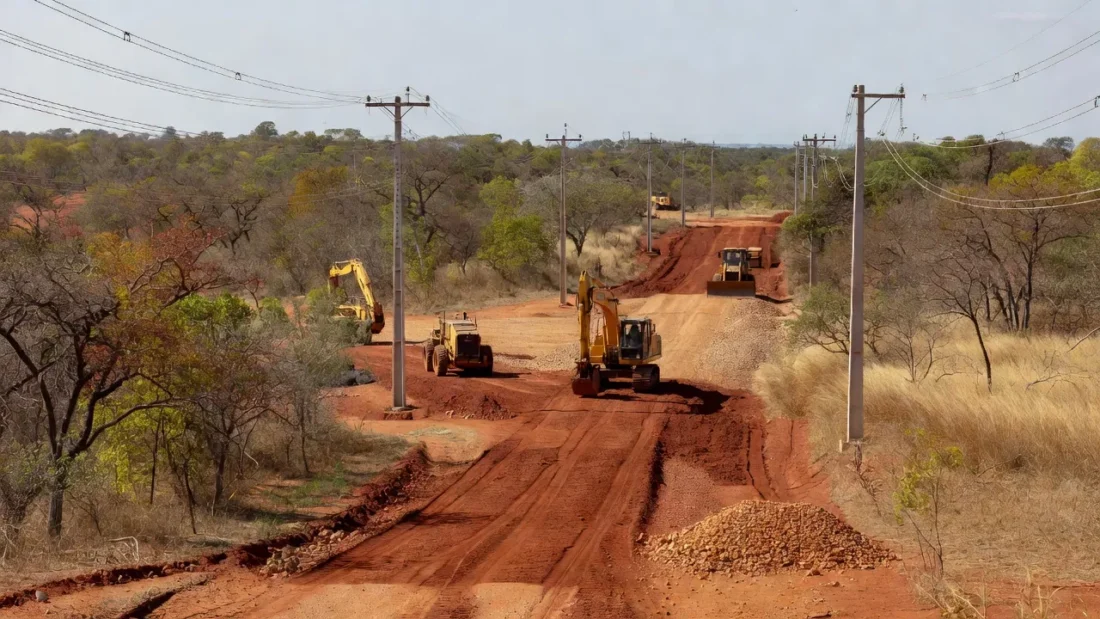 Obras de infraestrutura e energia na Colônia Agrícola 26 de Setembro