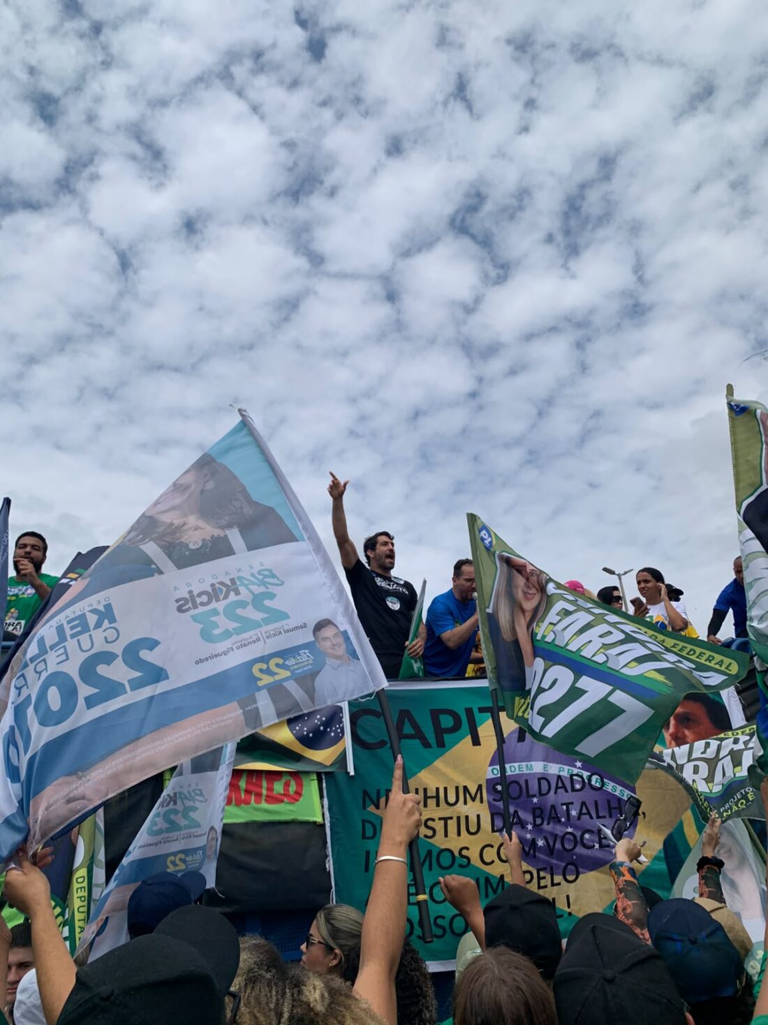 Candidato a Distrital, Policial João Renato, participa da manifestação de 7 de setembro